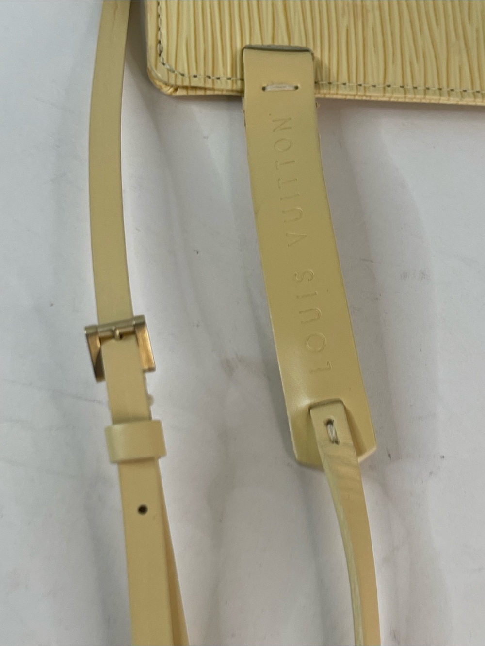 Louis Vuitton anilla Rochelle Belt Bag - Picture 11 of 13